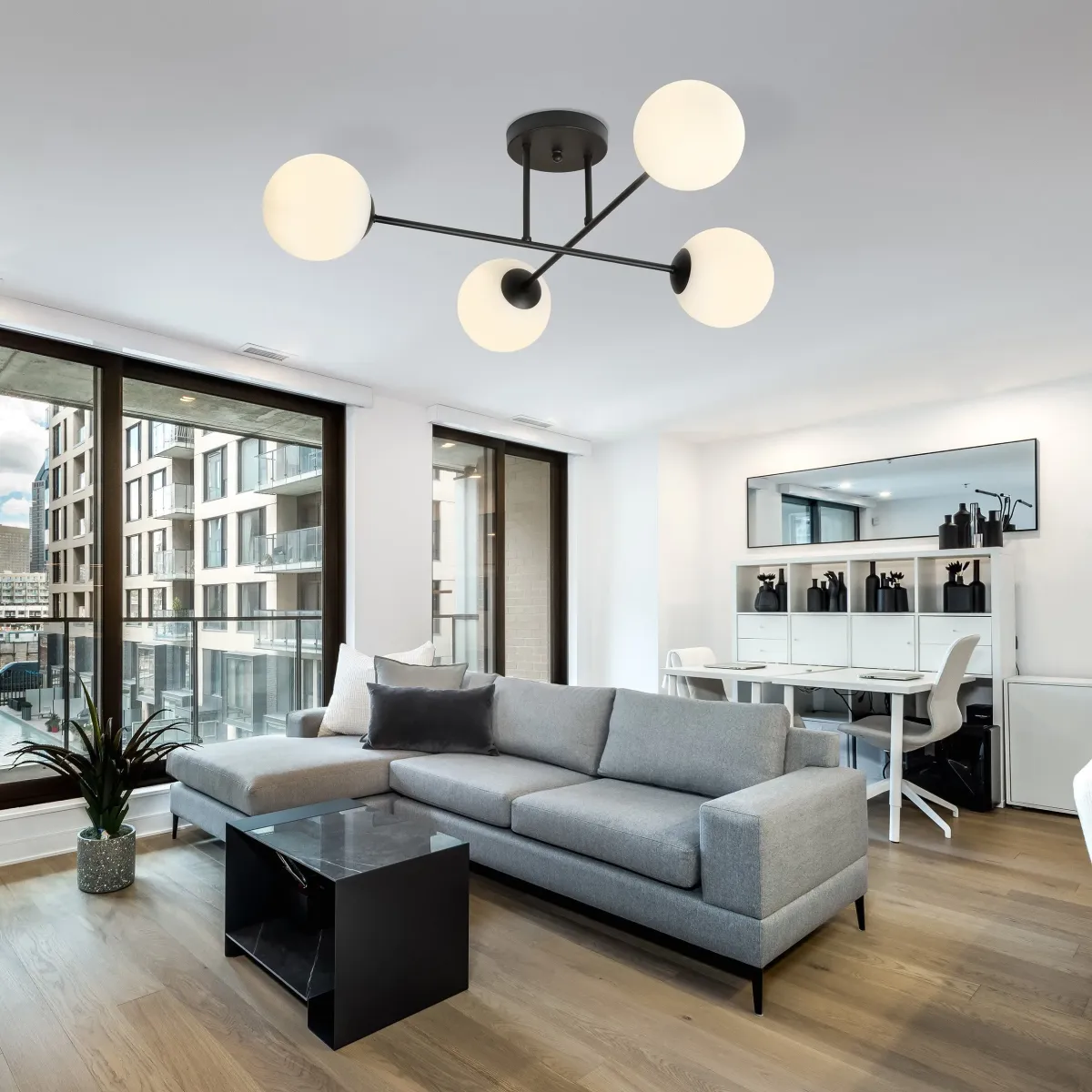 Lampa sufitowa ROMA 4 BL OPAL EMIBIG