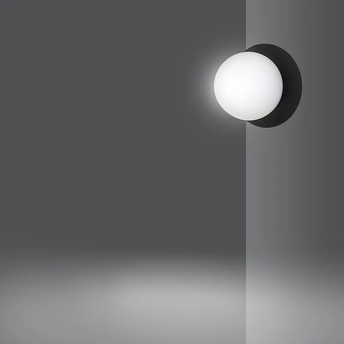 Kinkiet MINERVA K1 BLACK EMIBIG