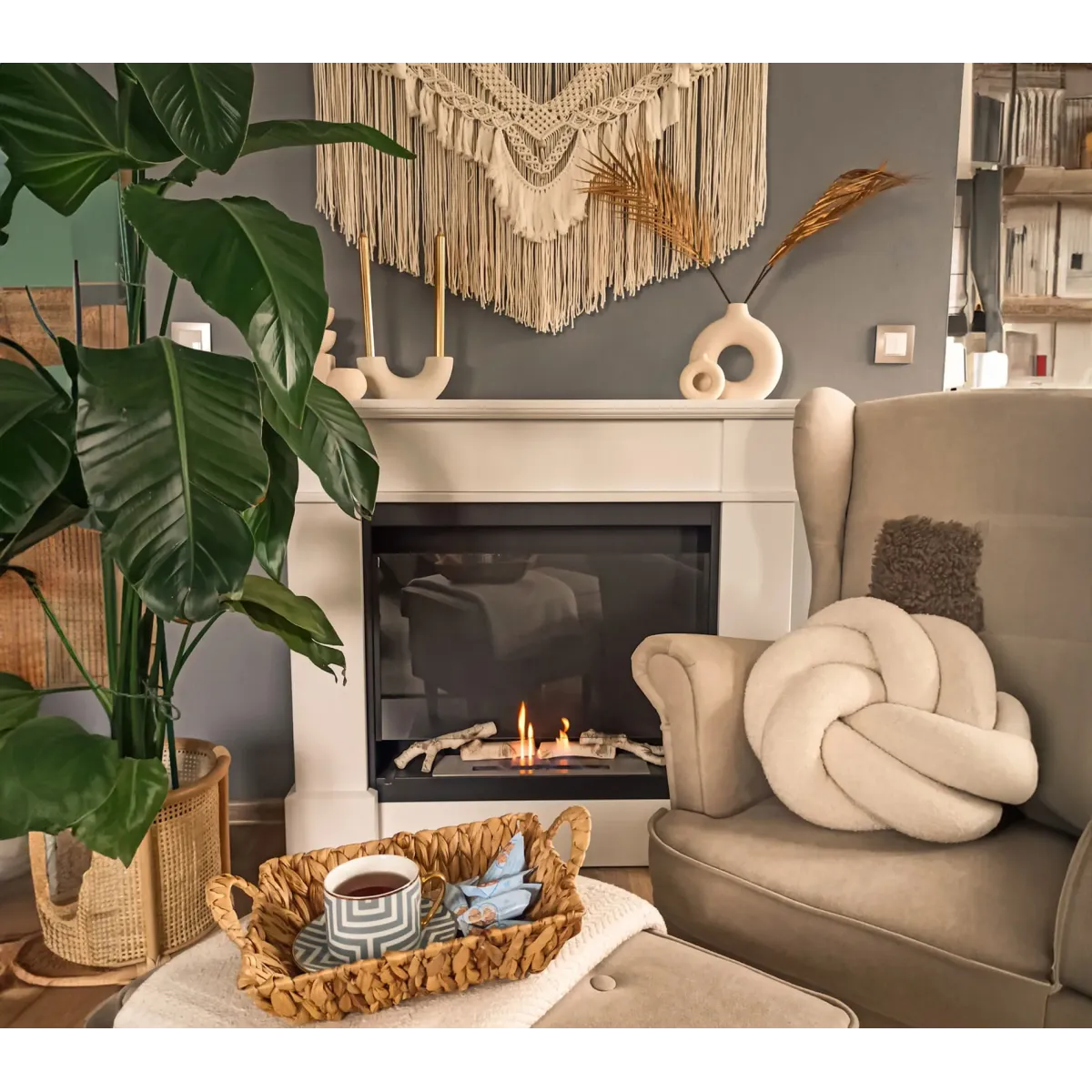 Biokominek portalowy PULA z szybą