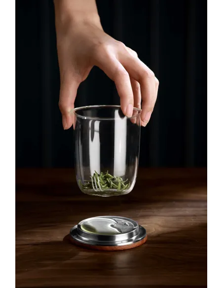 Szklanka BONSTON z zaparzaczem DOMILY