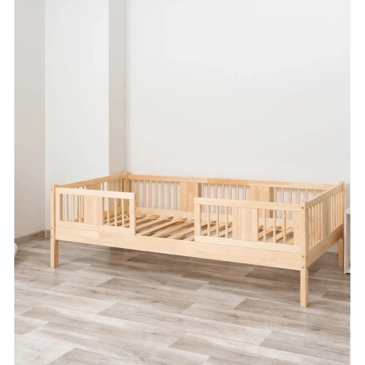 Łóżko drewniane pojedyncze LUNA 20 MEBLE WRÓBEL