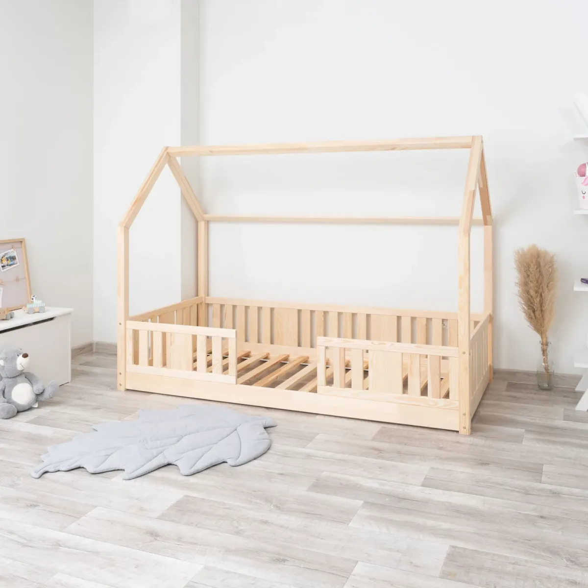 Łóżko drewniane pojedyncze NIKO DOMEK LONG sosna 0 MEBLE WRÓBEL