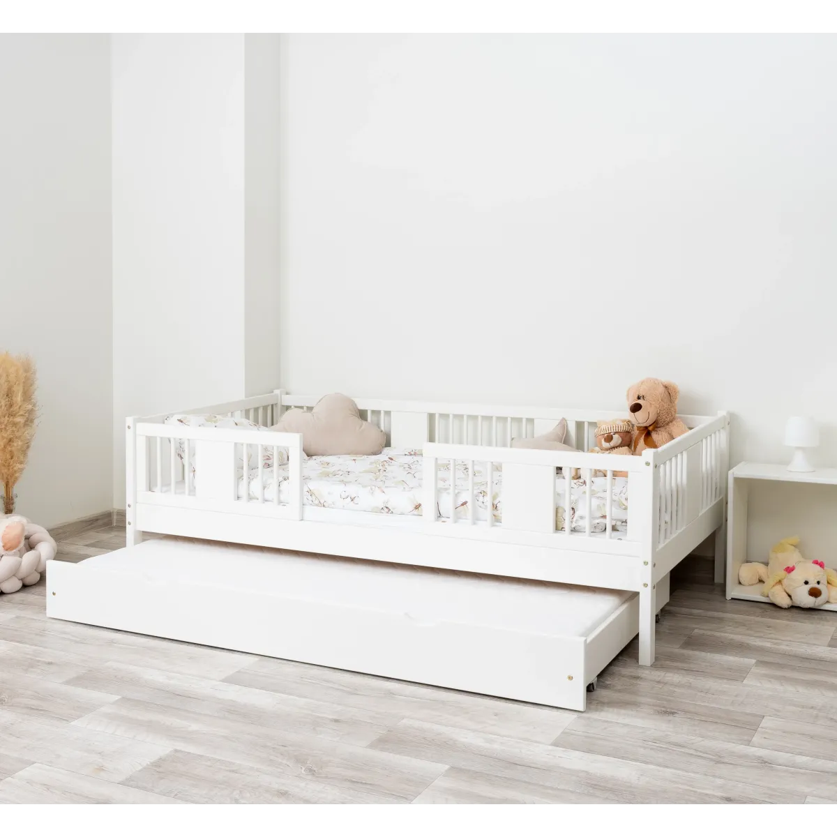 Łóżko drewniane pojedyncze LUNA biały z szufladą z funkcją spania MEBLE WRÓBEL