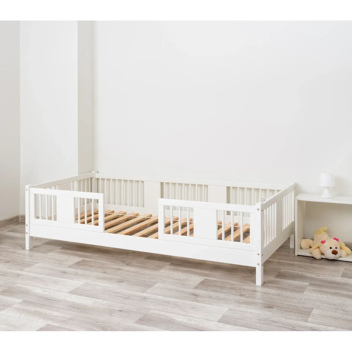 Łóżko drewniane pojedyncze LUNA 10 biały MEBLE WRÓBEL