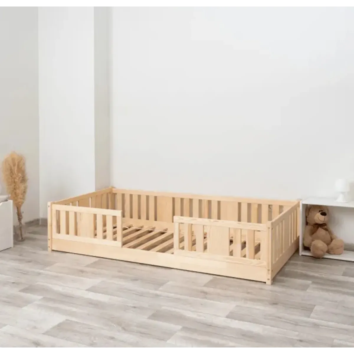 Łóżko pojedyncze drewniane NIKO MEBLE WRÓBEL