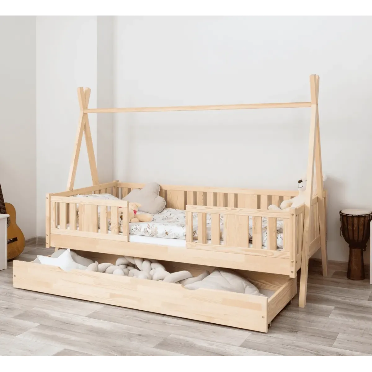 Łóżko pojedyncze drewniane NIKO TIPI biały MEBLE WRÓBEL